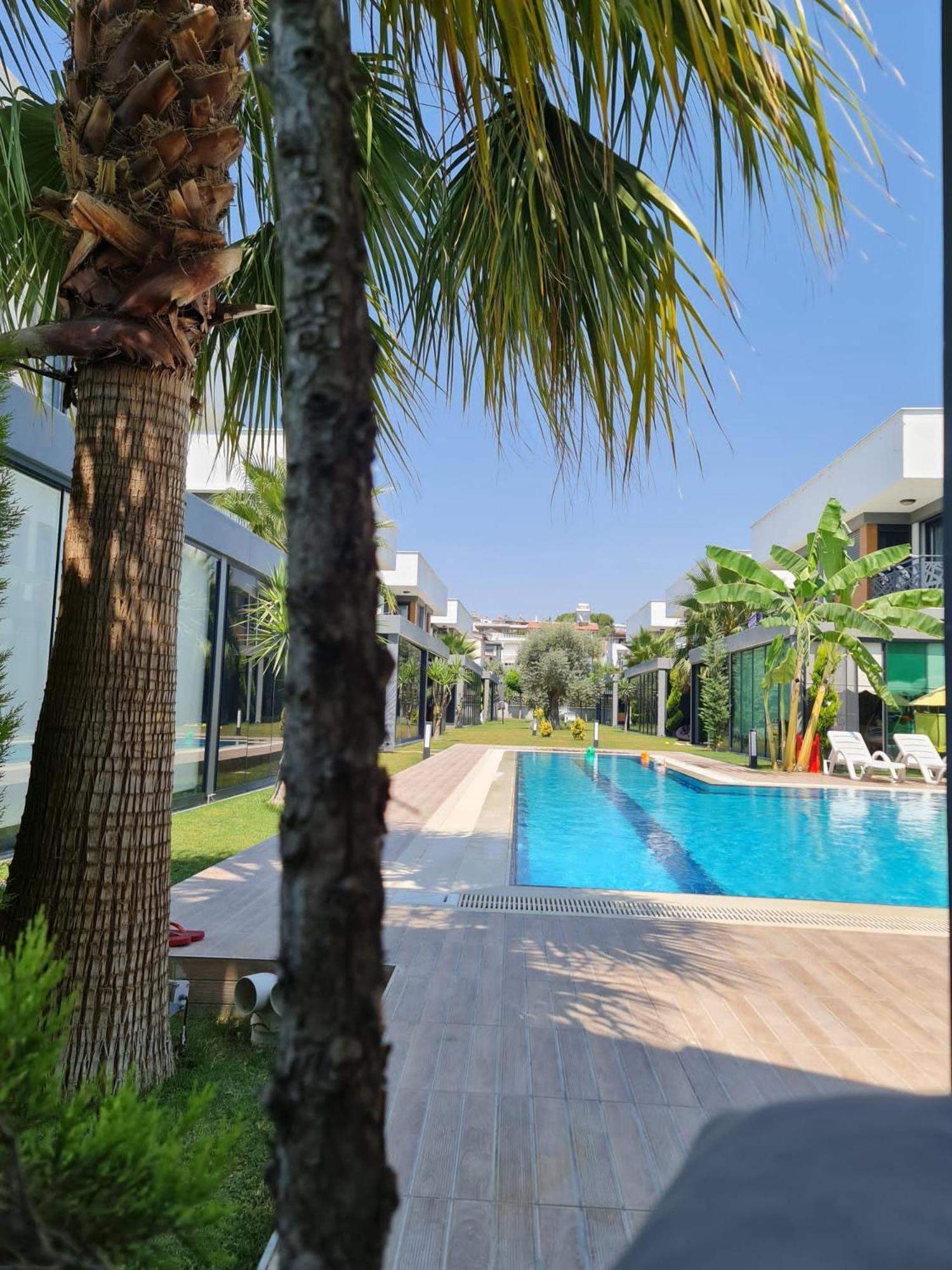 Villa Yilmaz Dream Holiday คูซาดาซี ภายนอก รูปภาพ